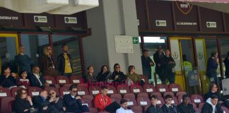 In questa saga societaria che forse finirà al termine del campionato, è triste vedere come da un po’ di partite l’unico esponente sempre presente della società granata è Pagano.